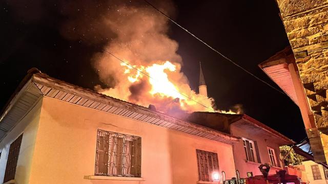 Manisa Kula'da Ev Yangını Sonrası Ev Sahibi Hayatını Kaybetti