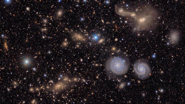 Astronomlar, evrenin en uzak noktasındaki gizemli radyo patlamasını kaydetti